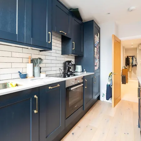 Gauden Road By Capital Apartment London Exterior photo